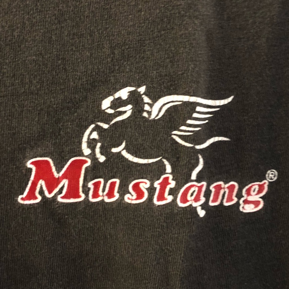 Vtg Mustang Motorcycle Seats Short Sleeve Tee